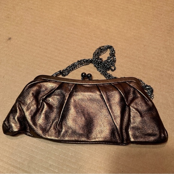 Franchi Collection convertible clutch/handbag, bronze, metallic, chain, vintage - Picture 6 of 9